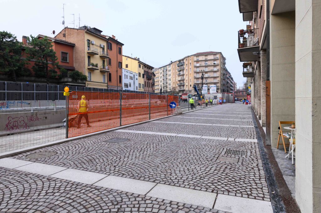 cantiere tram riva reno 4